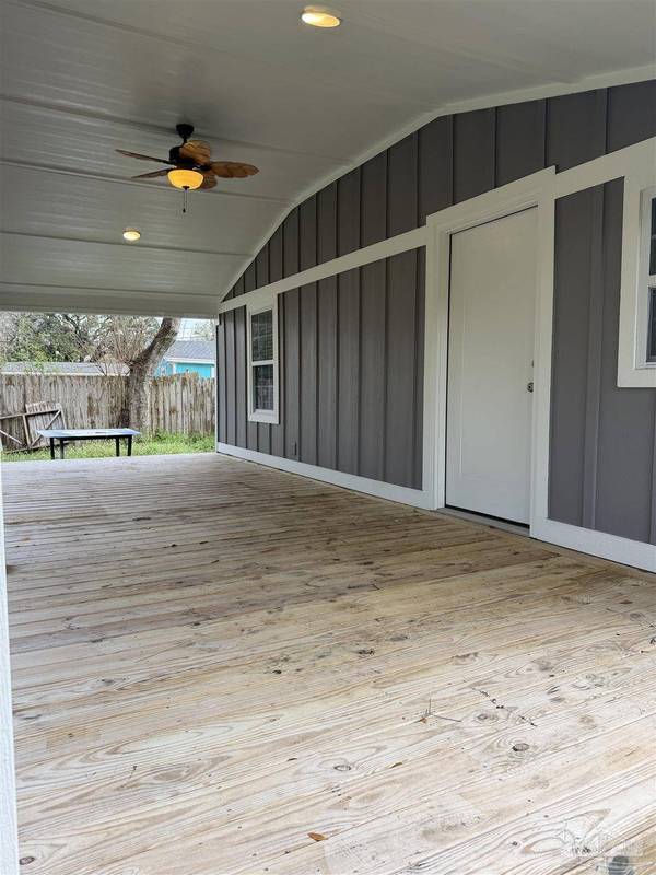 2911 N Hayne St, Pensacola, FL 32503