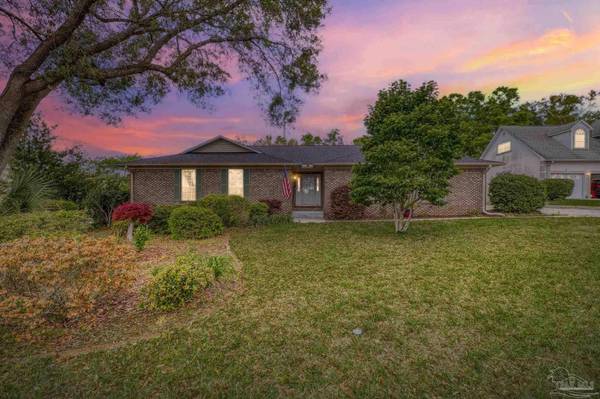 10666 Macgregor Dr, Pensacola, FL 32514