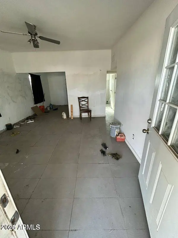 3241 W Fillmore Street, Phoenix, AZ 85009