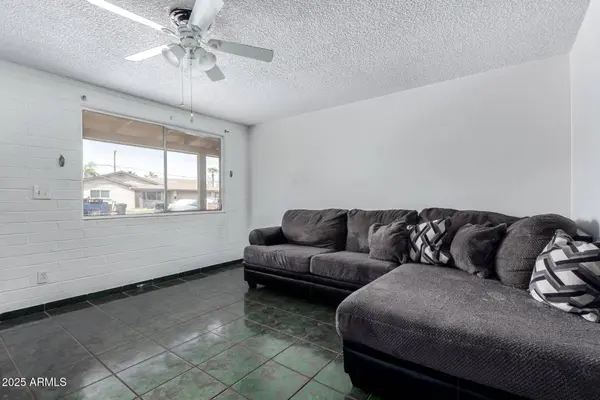 339 E 9TH Drive, Mesa, AZ 85210