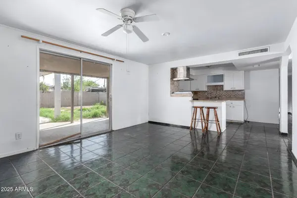 339 E 9TH Drive, Mesa, AZ 85210