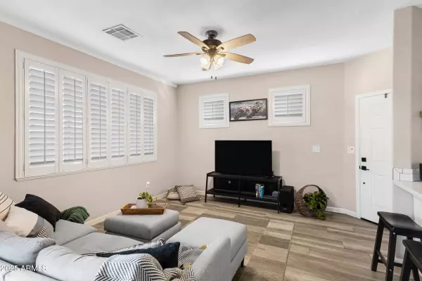 1576 E JASPER Court #E, Gilbert, AZ 85296