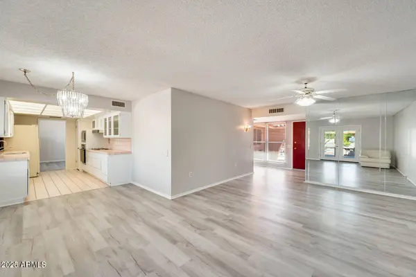 13202 W KODIAK Drive, Sun City West, AZ 85375