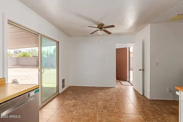 525 N 94TH Way, Mesa, AZ 85207