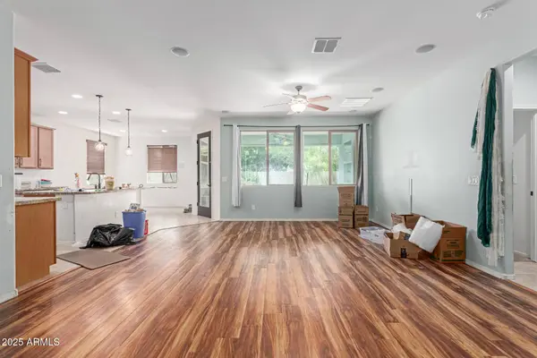 18328 W SAGUARO Lane, Surprise, AZ 85388