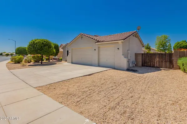 18237 W PORT AU PRINCE Lane, Surprise, AZ 85388