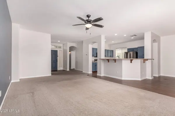 18237 W PORT AU PRINCE Lane, Surprise, AZ 85388
