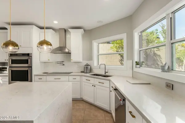 16047 S 14TH Drive, Phoenix, AZ 85045