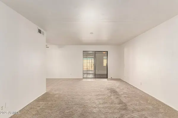 470 W ROSAL Avenue, Apache Junction, AZ 85120