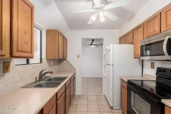 470 W ROSAL Avenue, Apache Junction, AZ 85120