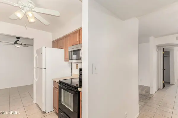 470 W ROSAL Avenue, Apache Junction, AZ 85120