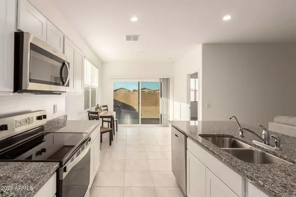 1348 W HESS Avenue, Coolidge, AZ 85128