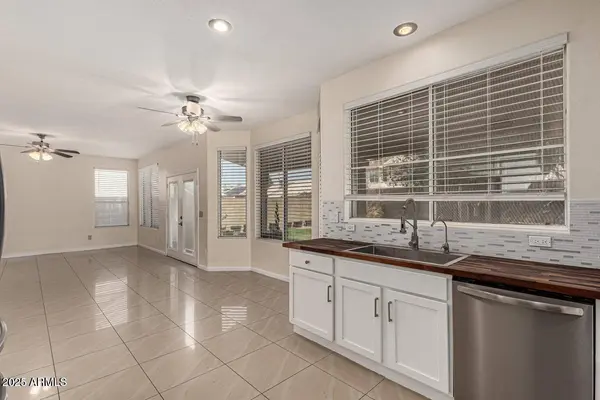 7436 E HANNIBAL Street, Mesa, AZ 85207