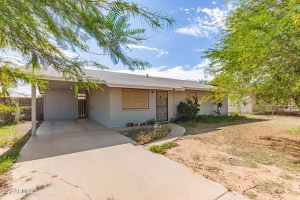 1355 W TULIP Place, Casa Grande, AZ 85122