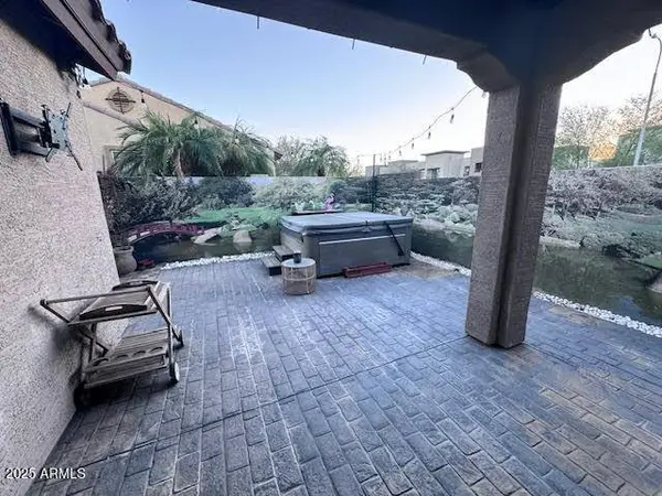 1779 W Stonefield Drive, Chandler, AZ 85286