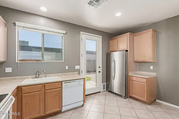 7405 S 19TH Street, Phoenix, AZ 85042