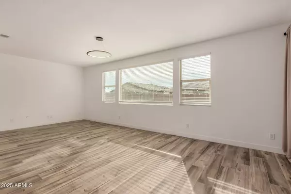 11665 W MARGUERITE Avenue, Avondale, AZ 85323