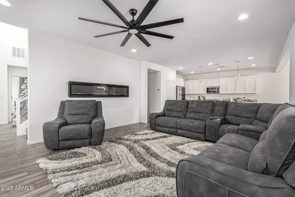 12042 W WIER Avenue, Avondale, AZ 85323