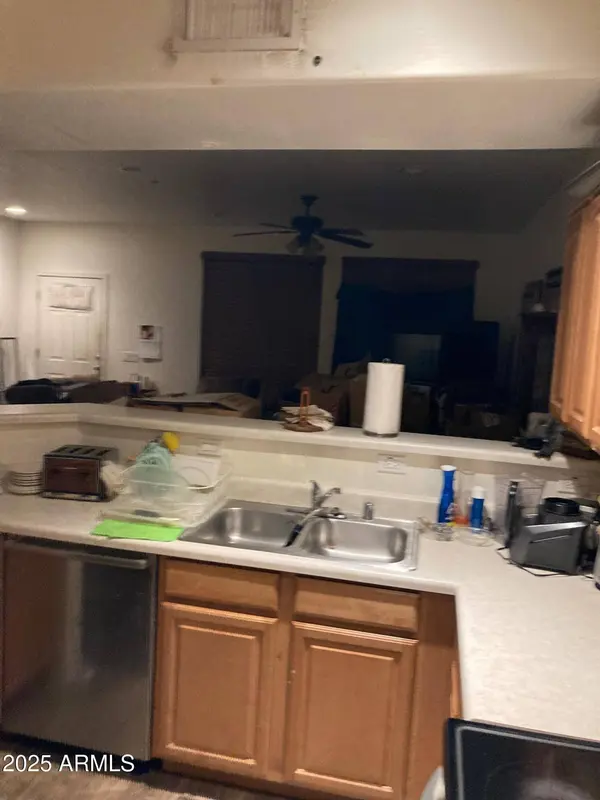 21655 N 36TH Avenue #120, Glendale, AZ 85308