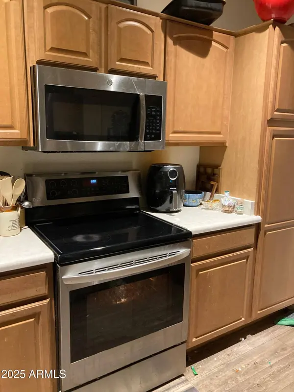 21655 N 36TH Avenue #120, Glendale, AZ 85308