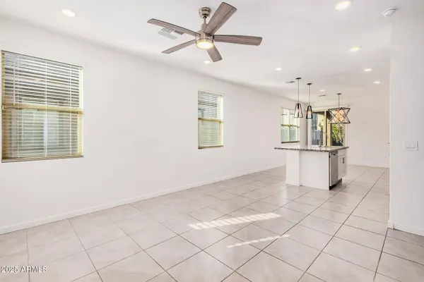 40354 W SUNLAND Drive, Maricopa, AZ 85138