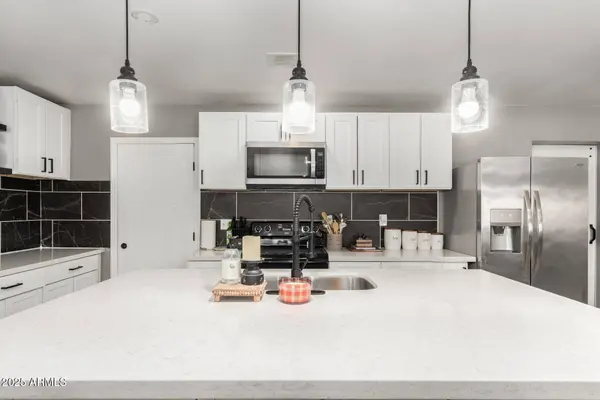 45001 W HONEYCUTT Avenue, Maricopa, AZ 85139