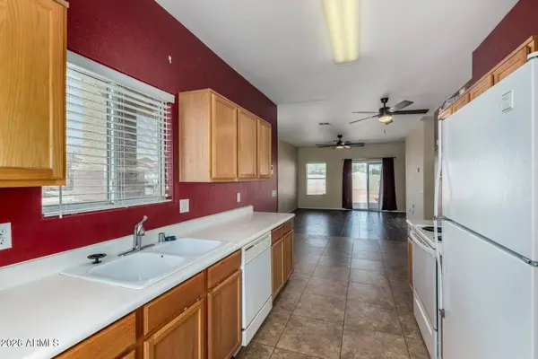 13977 N 132ND Court, Surprise, AZ 85379