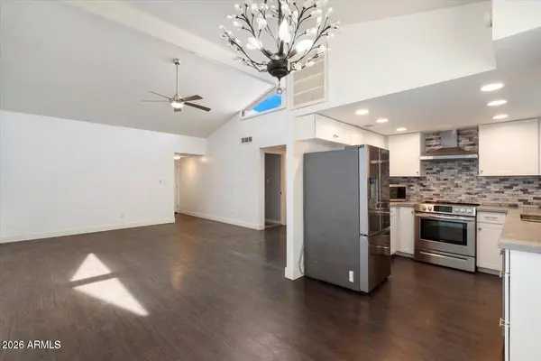 7132 N 63RD Drive, Glendale, AZ 85301