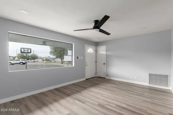 15039 N 24TH Place, Phoenix, AZ 85032