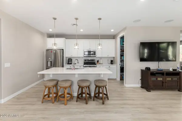 18474 W IPSWITCH Way, Surprise, AZ 85374