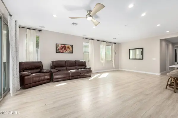 18474 W IPSWITCH Way, Surprise, AZ 85374