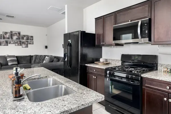29983 W WHITTON Avenue, Buckeye, AZ 85396
