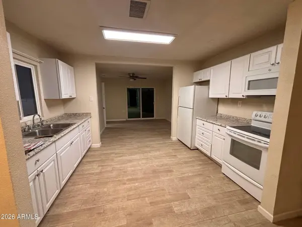 1720 S 10th Avenue, Yuma, AZ 85364