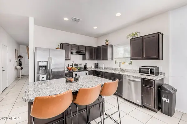 17312 N LAGO Drive, Maricopa, AZ 85138