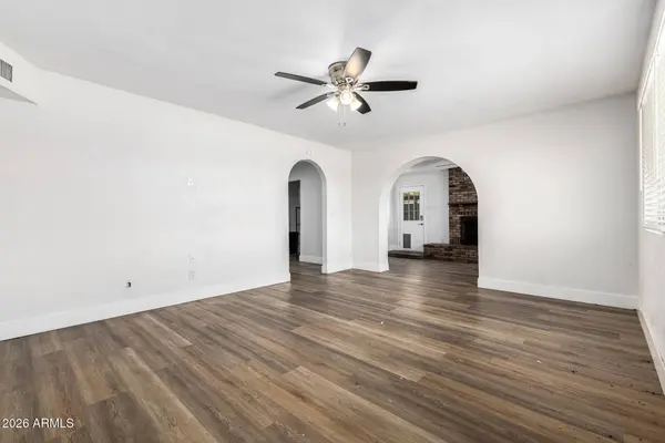 9034 E MARGUERITE Avenue, Mesa, AZ 85208