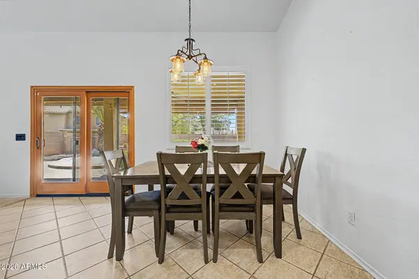 4365 E CHERRY HILLS Drive, Chandler, AZ 85249