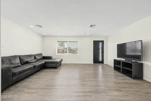 2232 W SAN MIGUEL Avenue, Phoenix, AZ 85015