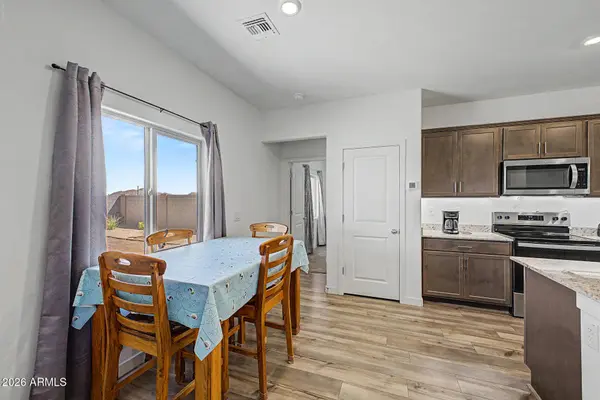 640 N CROWNED DOVE Trail, Casa Grande, AZ 85122