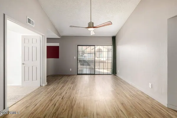 925 N COLLEGE Avenue #G225, Tempe, AZ 85288