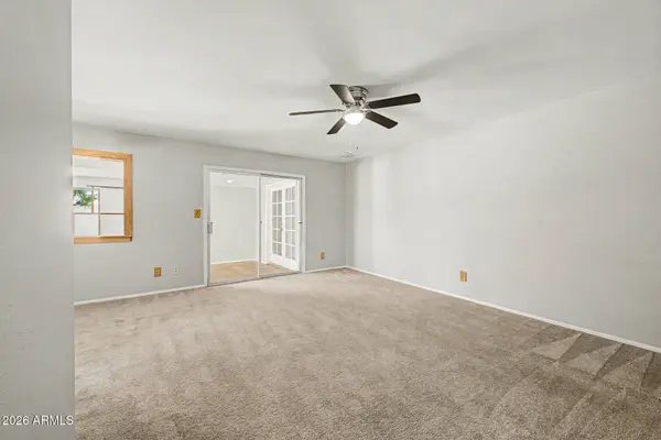 3401 E DAHLIA Drive, Phoenix, AZ 85032