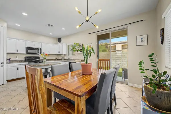 330 S AARON --, Mesa, AZ 85208