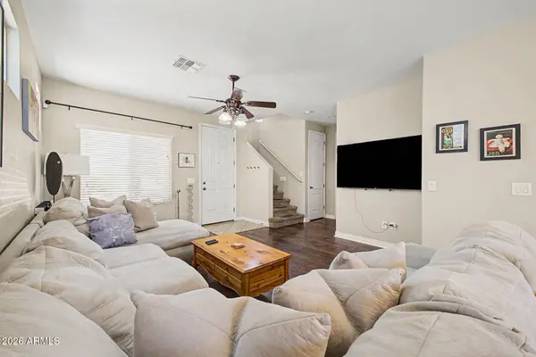 330 S AARON --, Mesa, AZ 85208