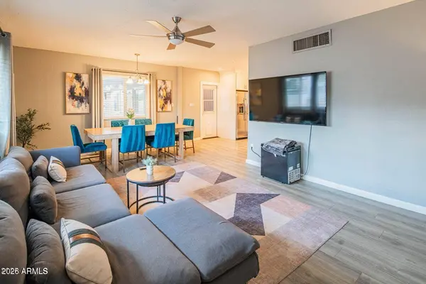 1648 E MITCHELL Drive, Phoenix, AZ 85016