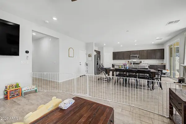 2667 E BLUFF SPRING Avenue, Apache Junction, AZ 85119