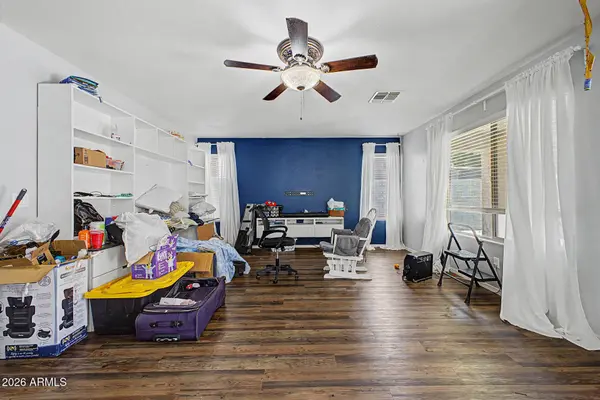 2569 S CHAPARRAL Road, Apache Junction, AZ 85119