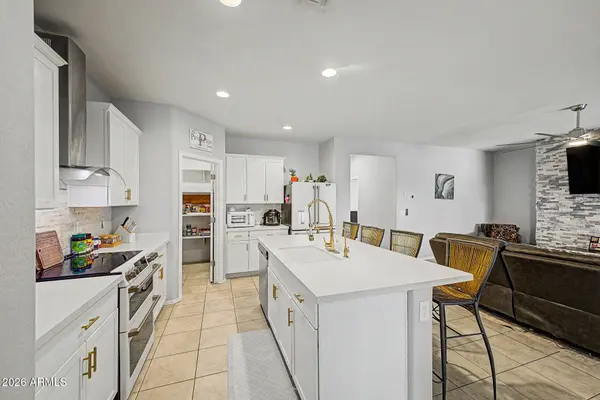 43703 W ACACIA Avenue, Maricopa, AZ 85138
