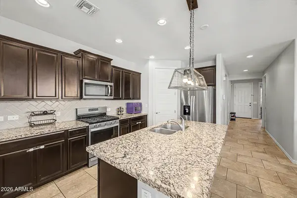 18757 W COLTER Street, Litchfield Park, AZ 85340