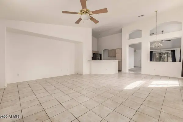 5648 E HOLMES Avenue, Mesa, AZ 85206