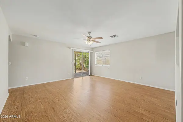 8432 W WHYMAN Avenue, Tolleson, AZ 85353