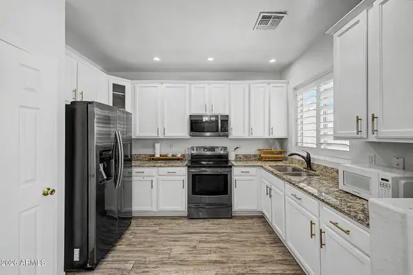 8724 W HAMMOND Lane, Tolleson, AZ 85353